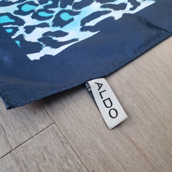🐆Aldo Leopard Print Scarf🐆 - Picture 3 of 4
